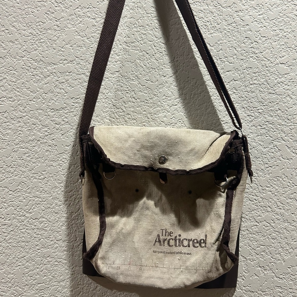 The Arcticreel~Self Cooling Creel Genuine Scotch Flax Fishing Bag